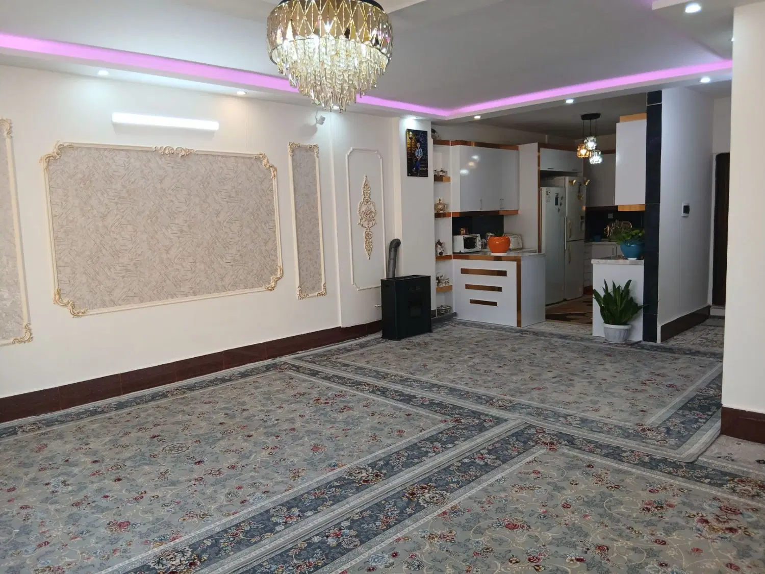 اپارتمان ۱۰۰ متری نوساز