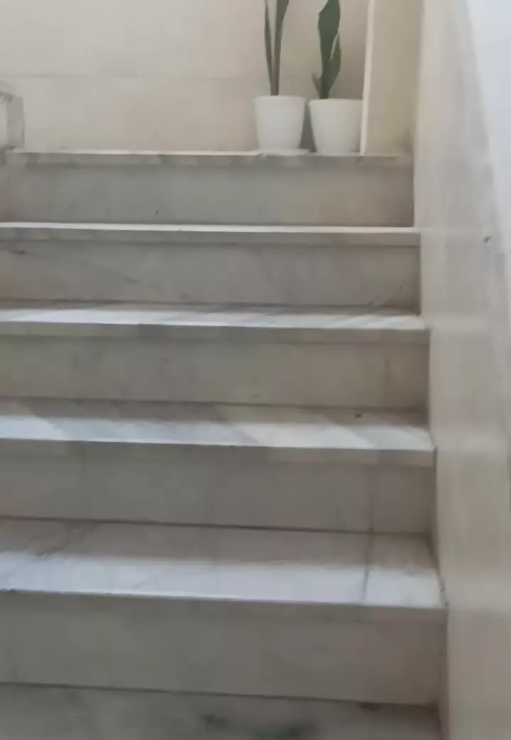 آپارتمان اجاره ای *