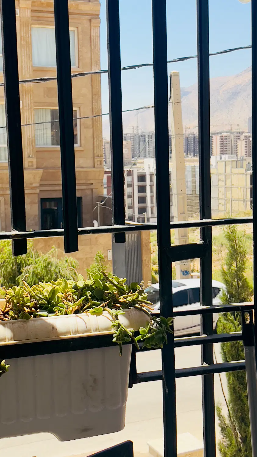 فروش دوخوابه _تکمیل شده_سندتک برگ_ خسروآزادی