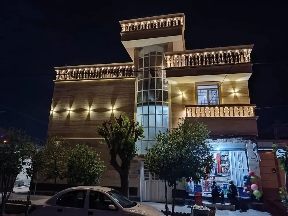 منزل ویلایی دربست حیاط دار مستقل  شیک و تمیز
