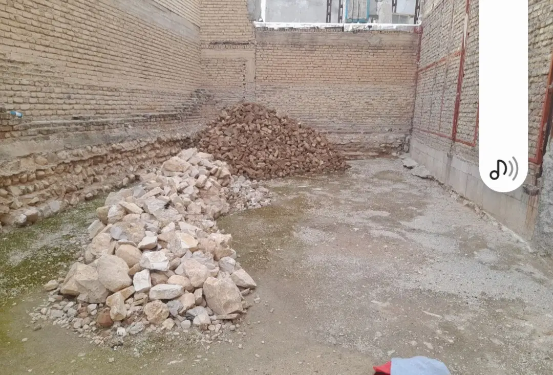 زمین مراد آباد کیهانشهر