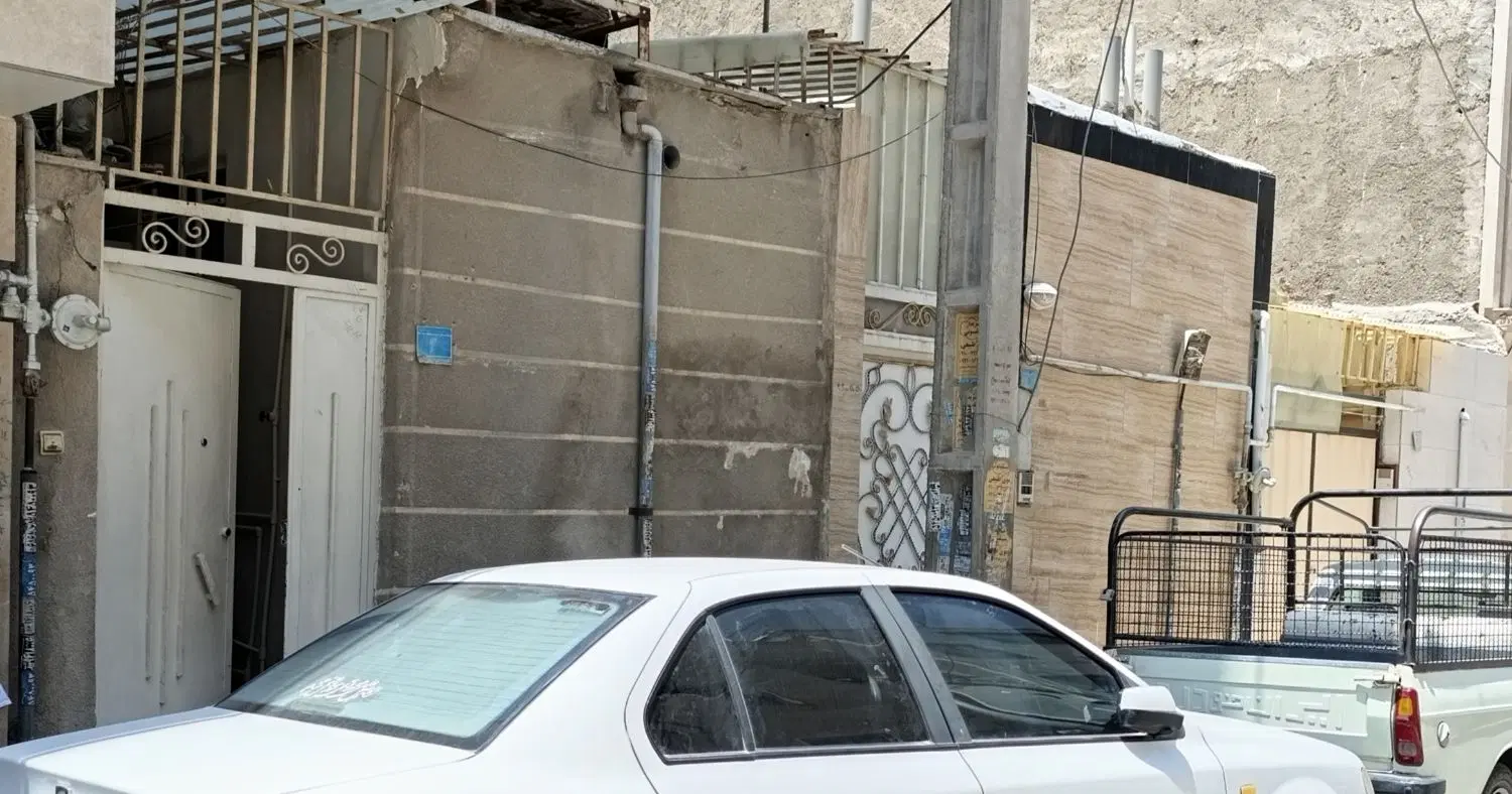 مشارکت در ساخت دنبال ی سازنده هستم