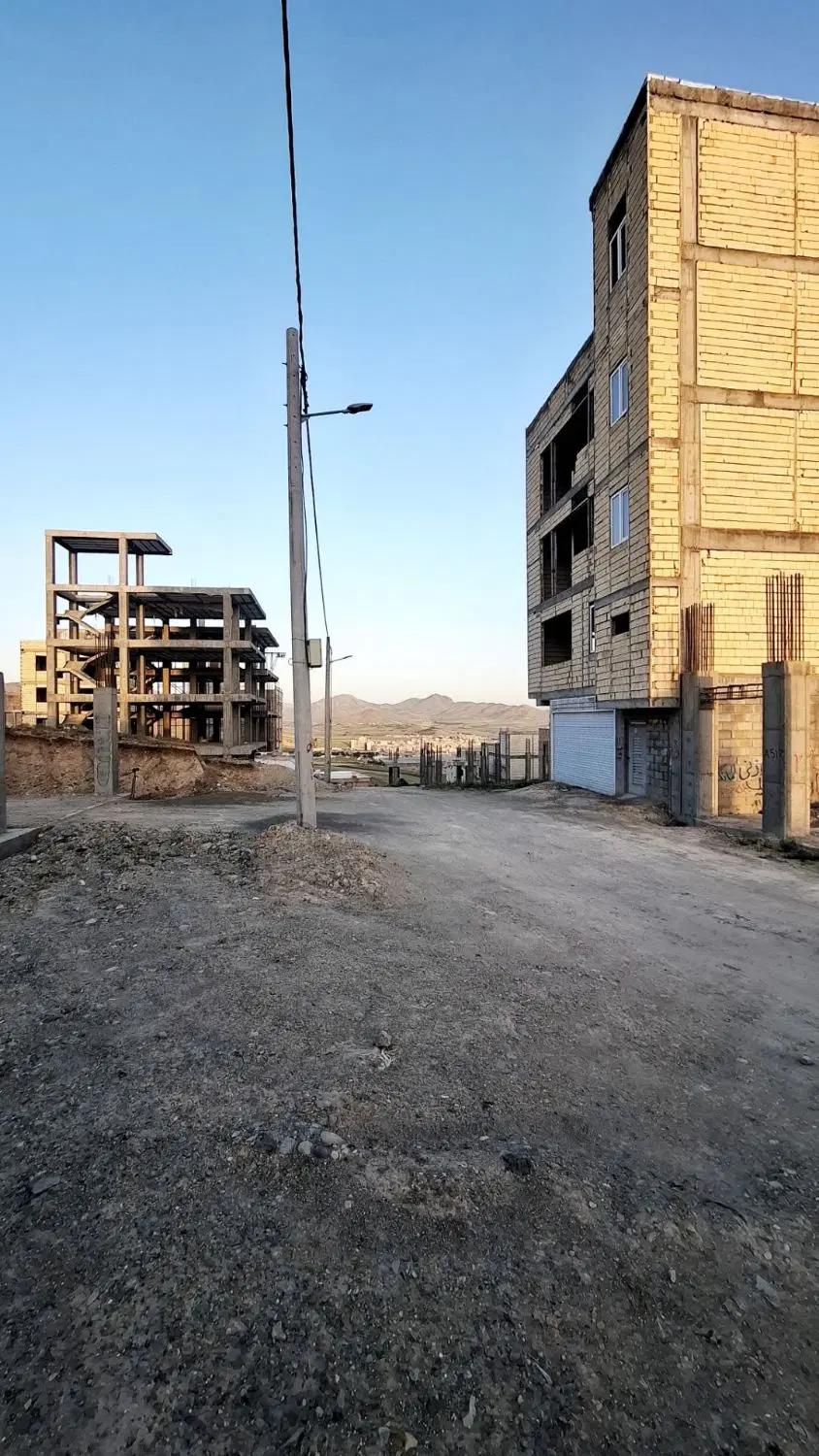 زمین ۶ دانگ مسکن ملی ، سه بر نور