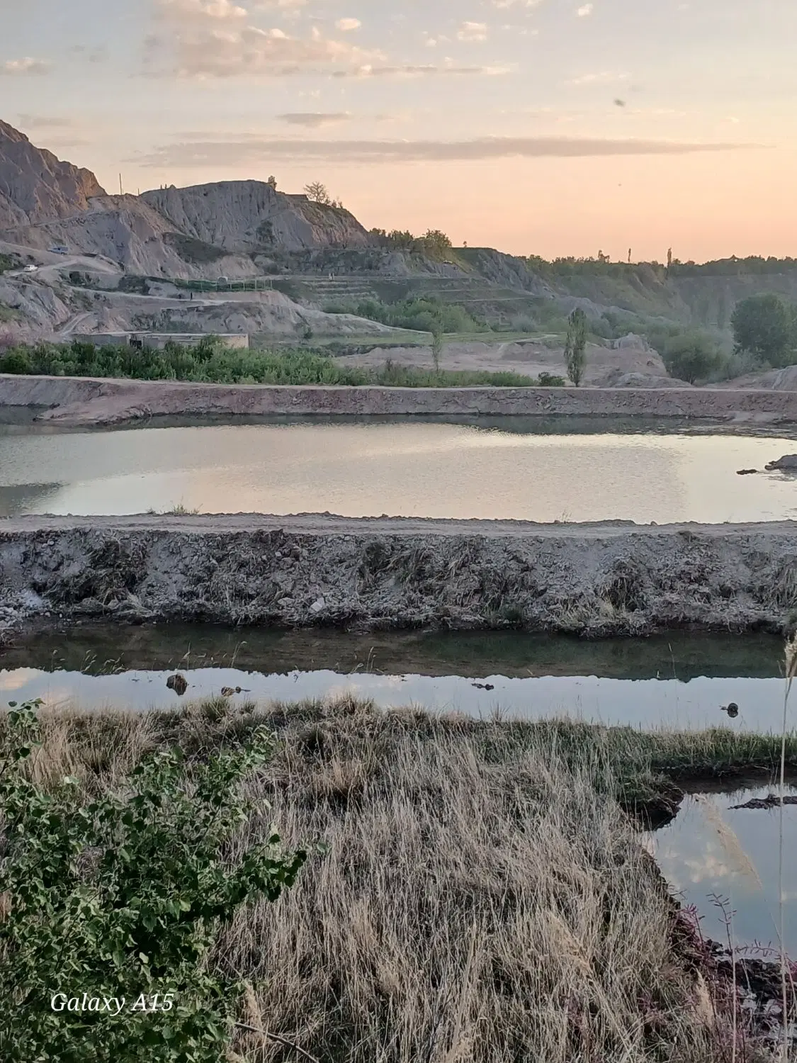 باغ حصار دره پرستوها