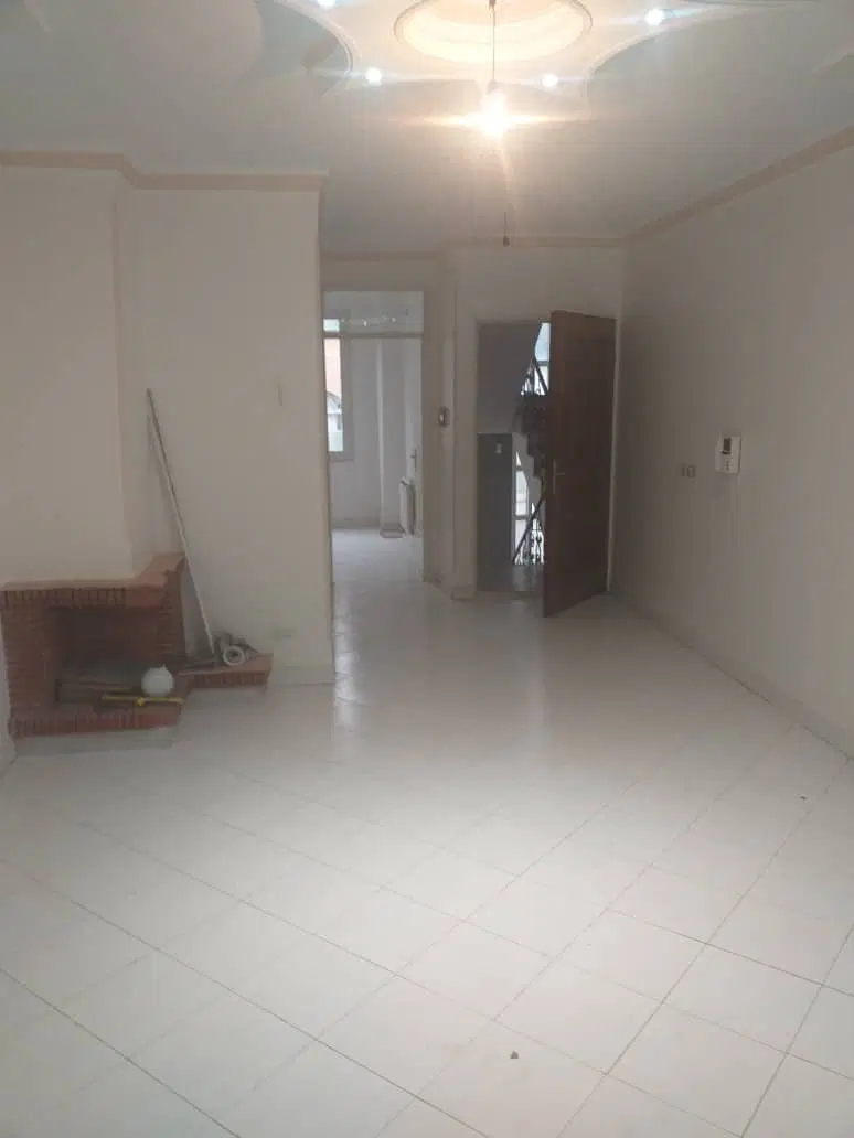 یک دستگاه اپارتمان فروشی