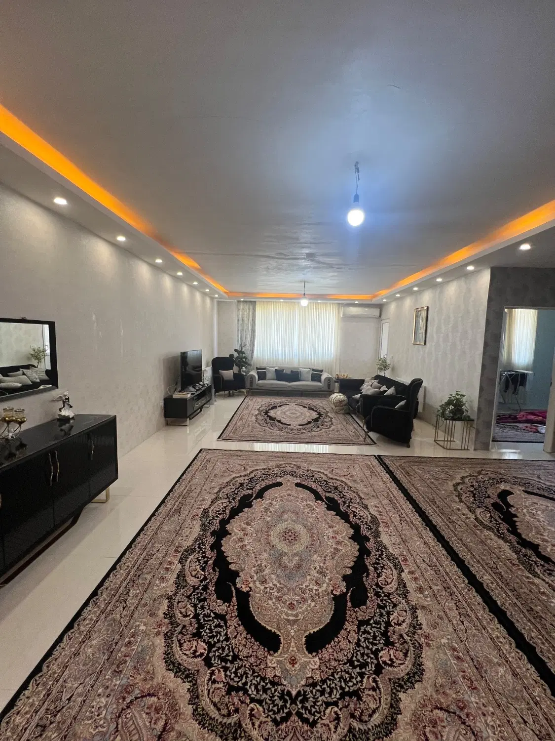 واحد ۱۲۳متری فول فول
