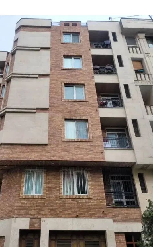 ۵۷ متر_میدان بهشتی_لوکیشن خوب