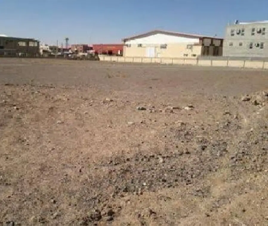 زمین صنعتی مایان