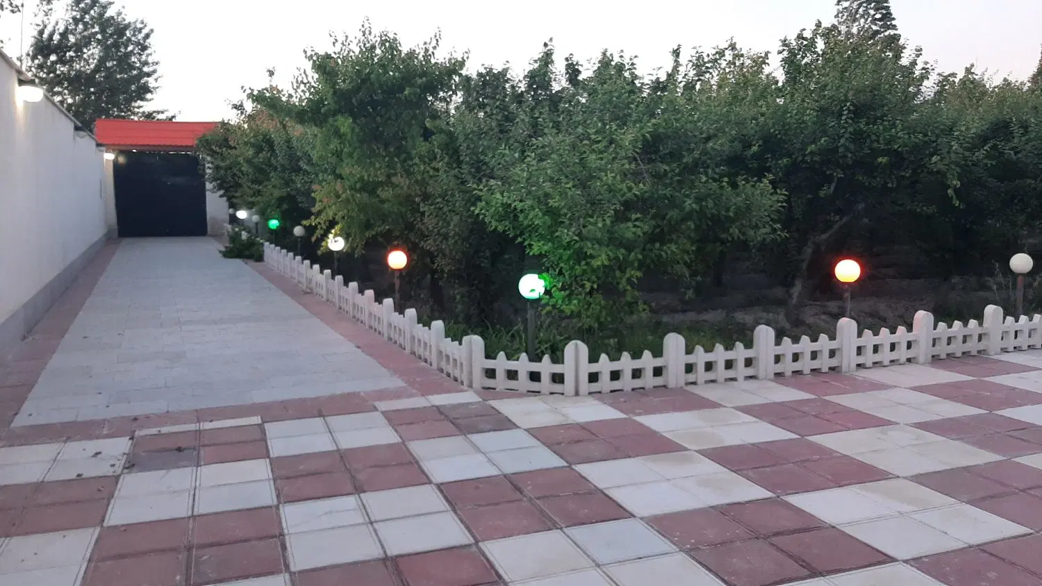 ۱۵۰۰ متر باغچه در قپچاق