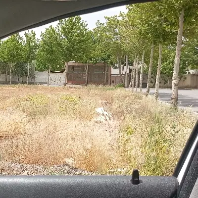 زمین دکتر ابراهیمی