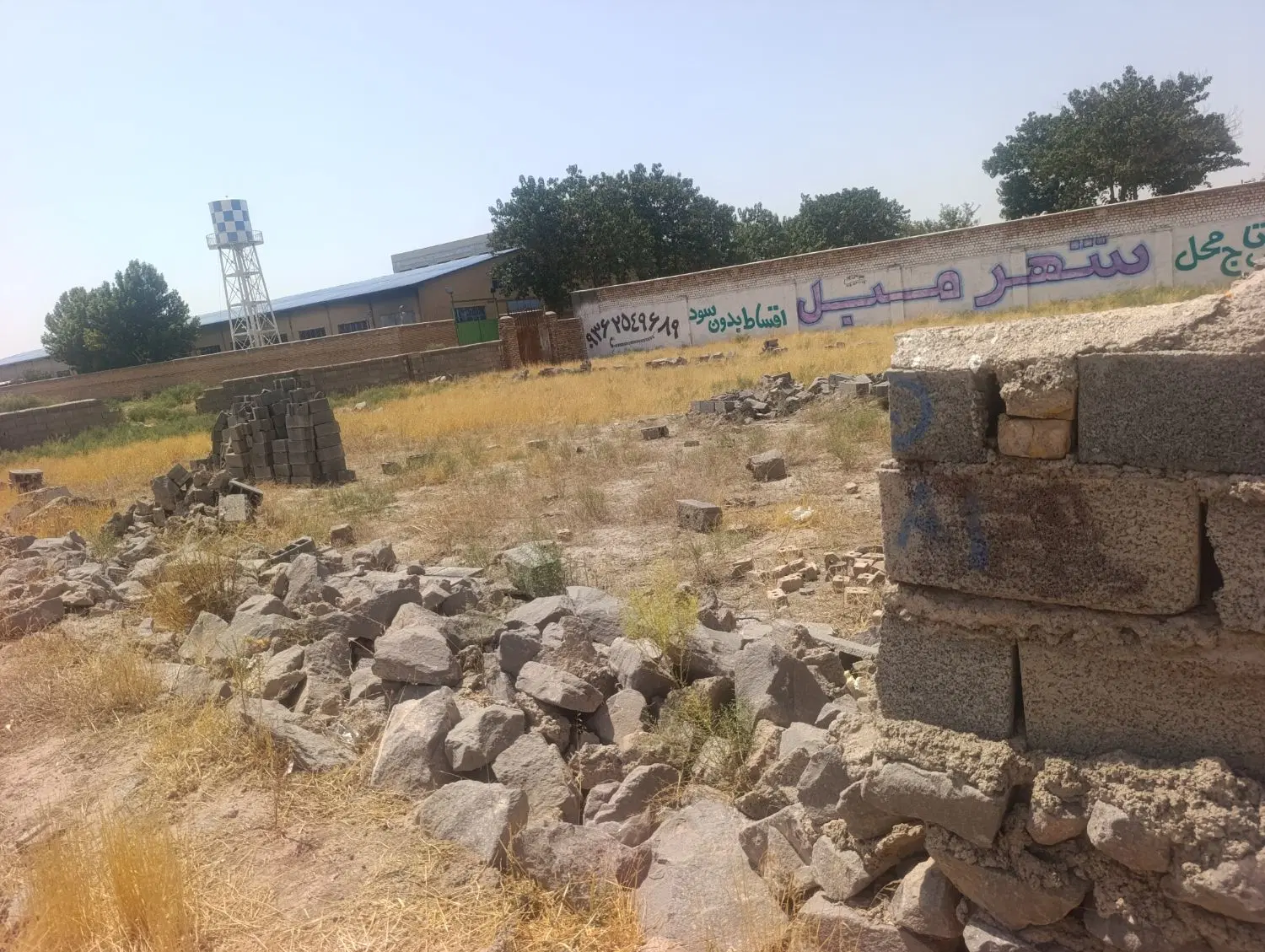 زمین فروشی باسند