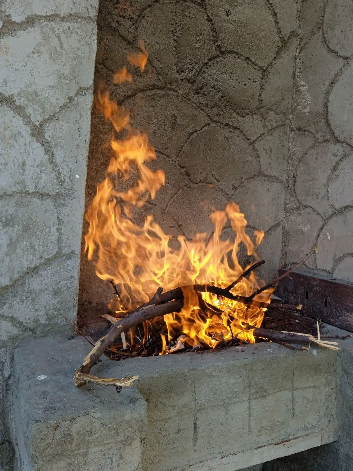 باغ در ایوند