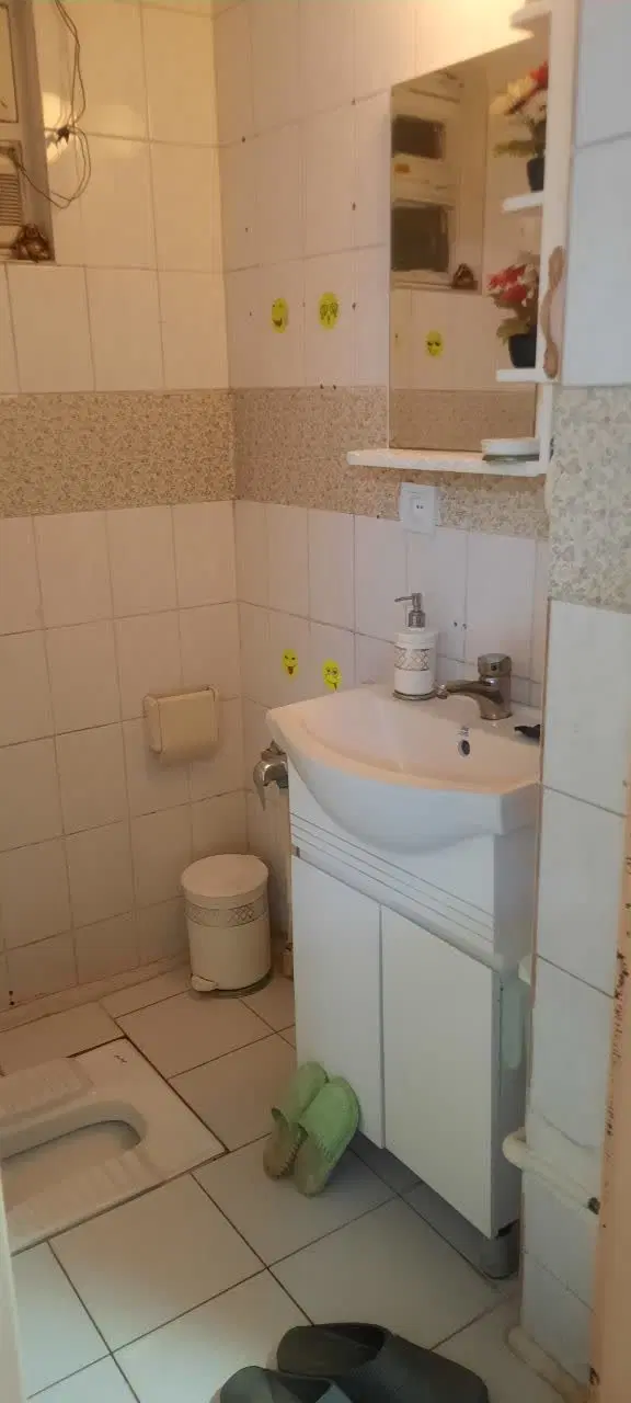 ۴۵متری _آسانسور_انباری_ سالن پرده خور