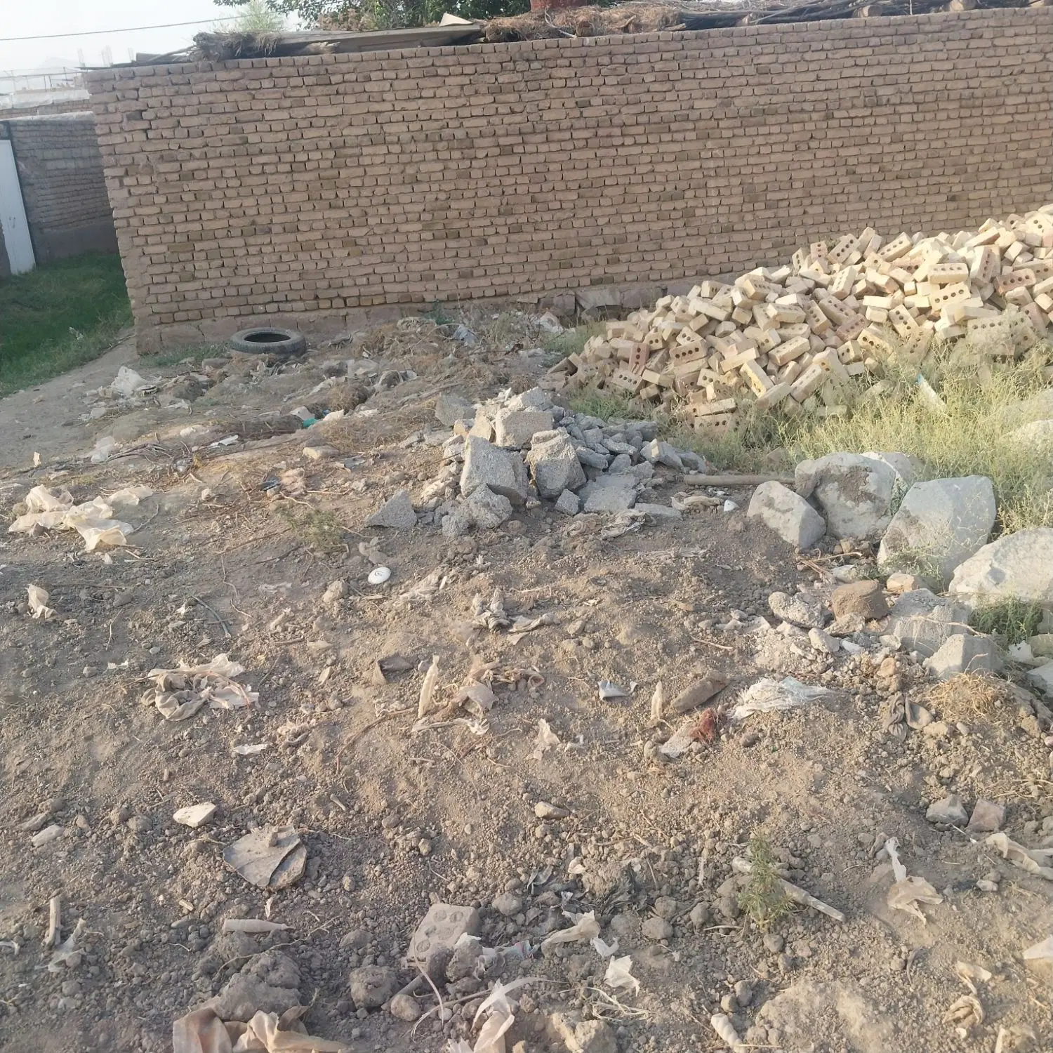 زمین مسکونی