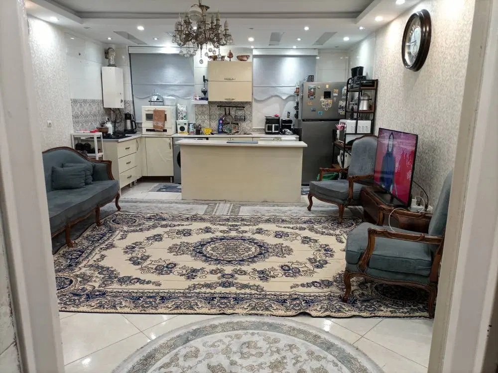آپارتمان ۴۴ متر _ با پارکینگ _ تکواحدی_ خوش نقشه