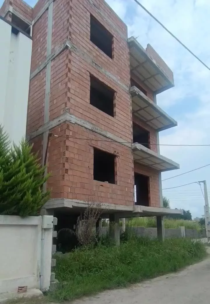 فروش یکجا ساختمان ۳طبقه۳واحدی_نوشهر هلستان