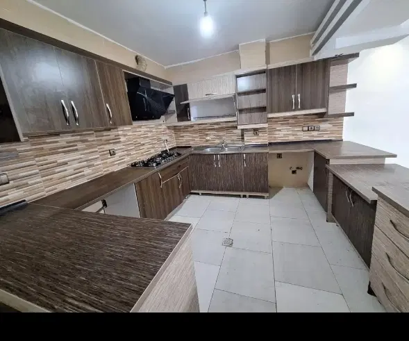 فروش منزل ۸۵ متری هشت بهشت