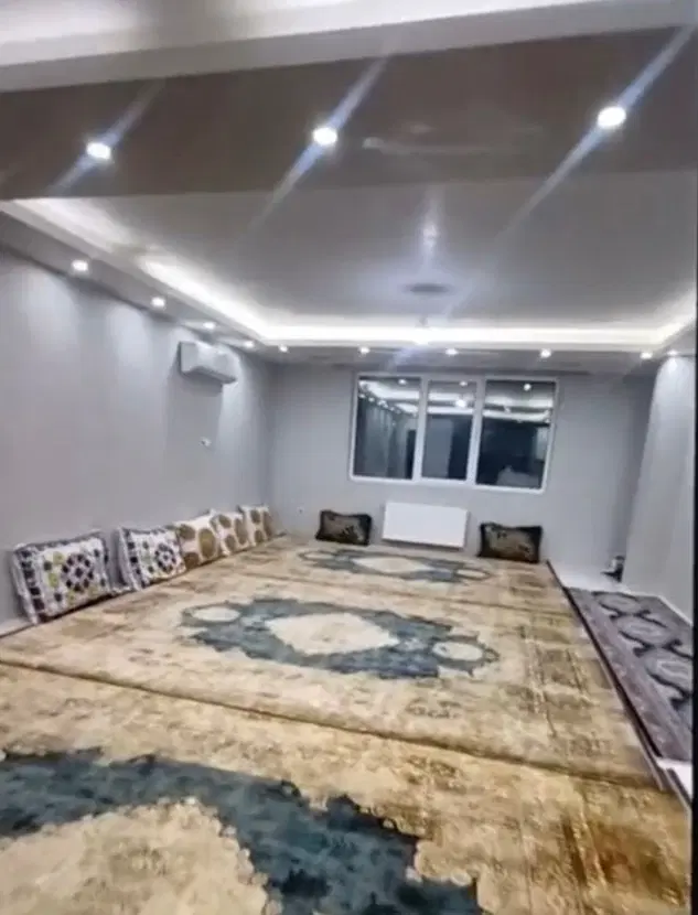 ۱۵۷ متری دانشگاه ۹