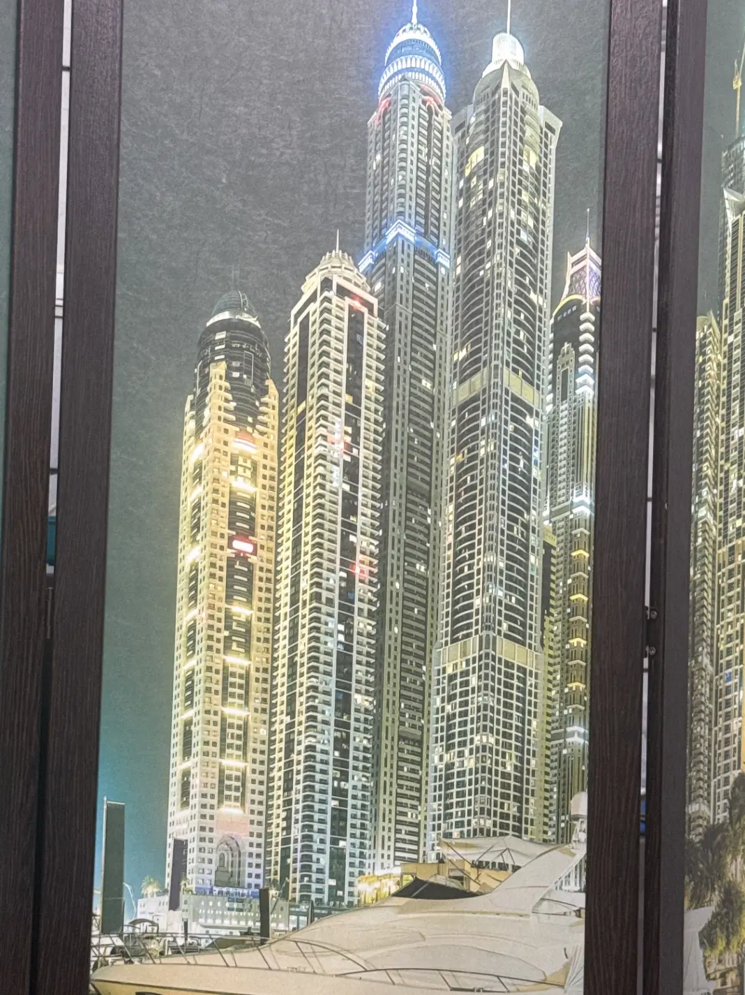 اپارتمان2 خواب 90 متری باهنر جنوبی حیاط اختصاصی