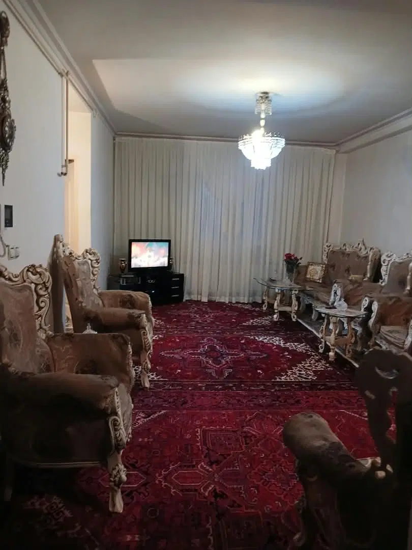 فروش آپارتمان ۸۰ متر ۲ خوابه سروستان الهیه تبریز