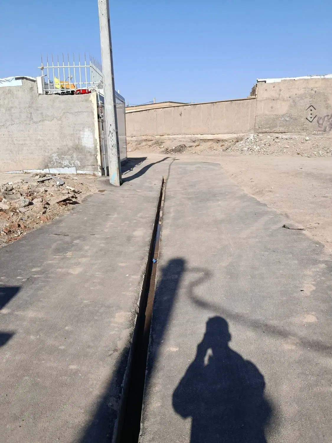 زمین به متراژ۹۰متر