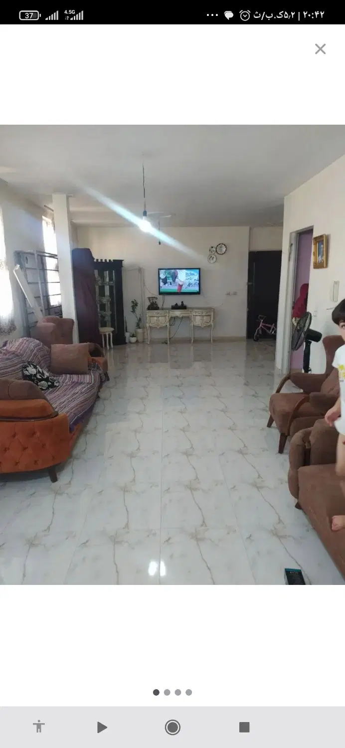 واحد ۸۰متری طبقه اول دونبش بر خیابان سوم غربی