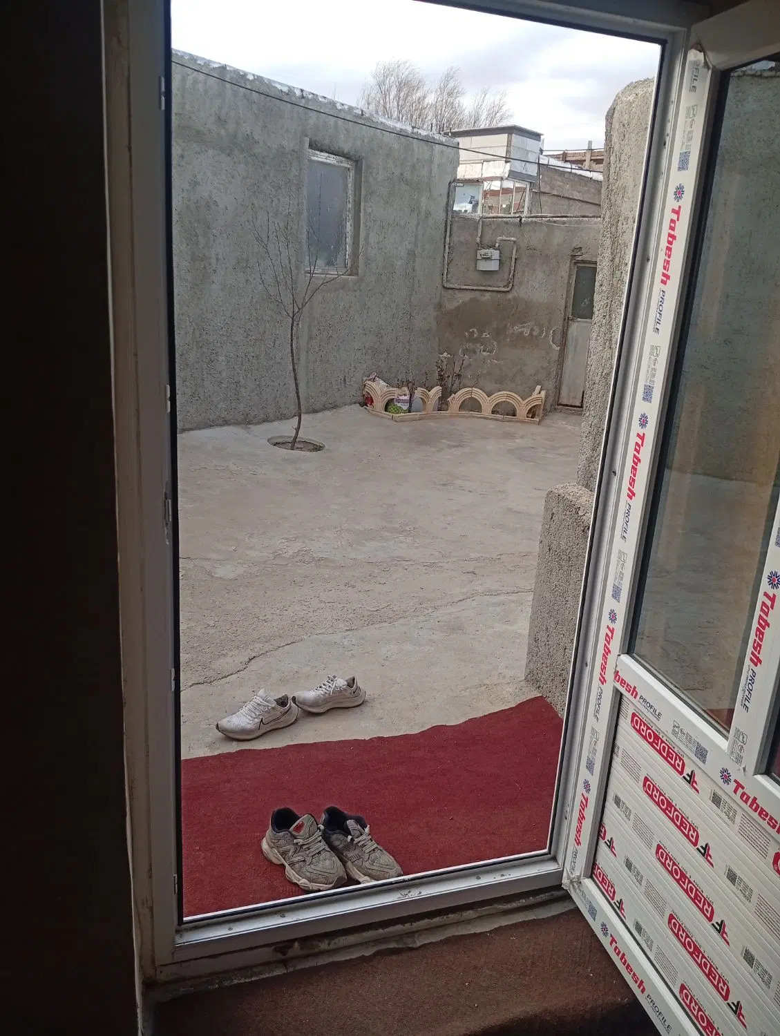 رهن کامل روستای گیلانده