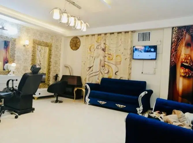 واحد همکف دو ممر راه جدا حیاط دار صیاد شیرازی
