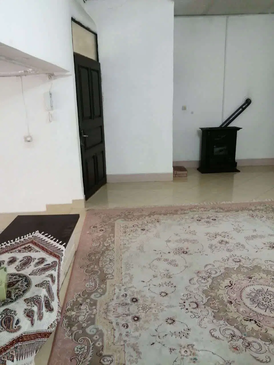 آپارتمان قاسم آباد میثاق ۱۱