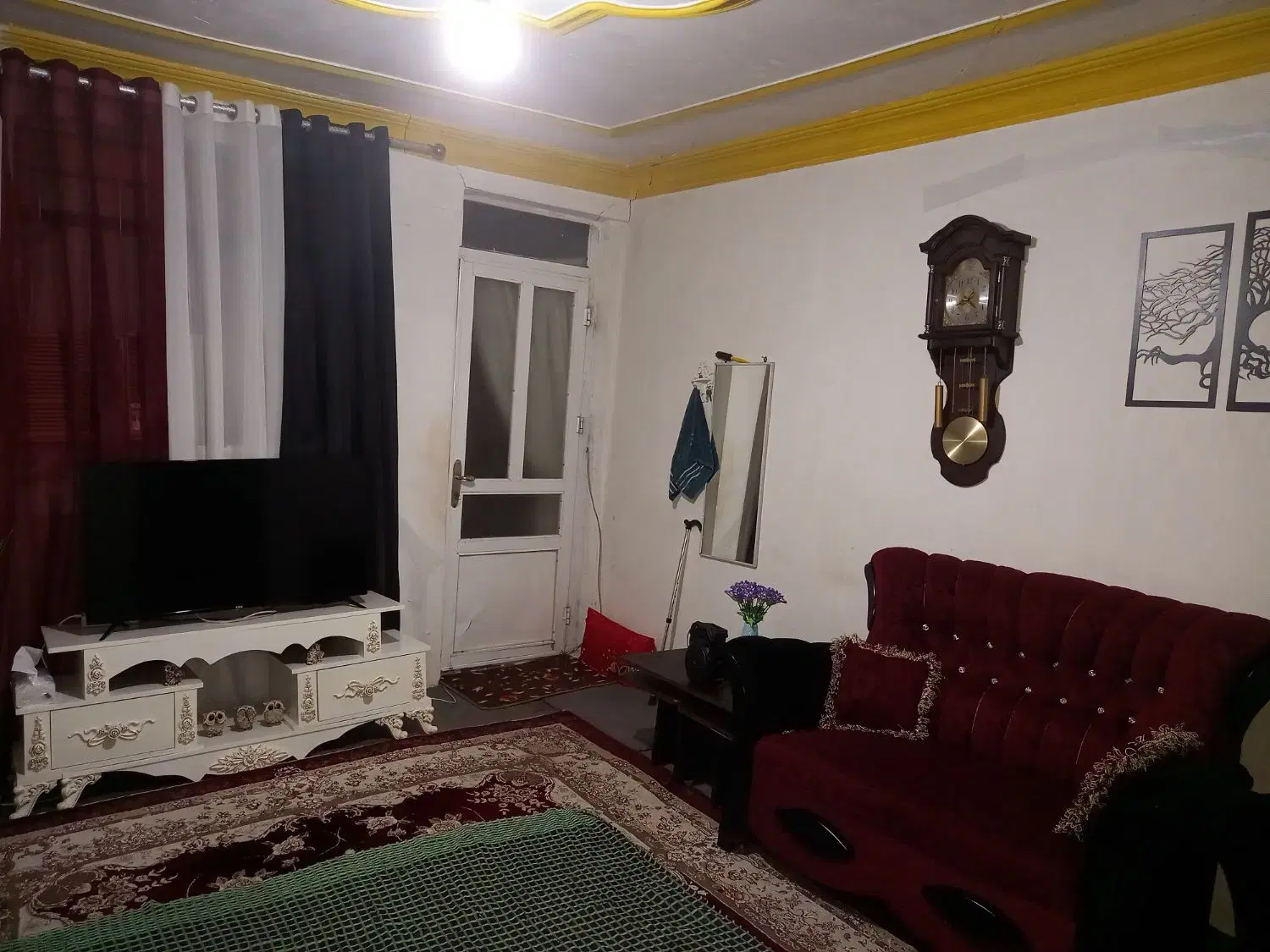 خانه ویلایی نیاز به بازسازی