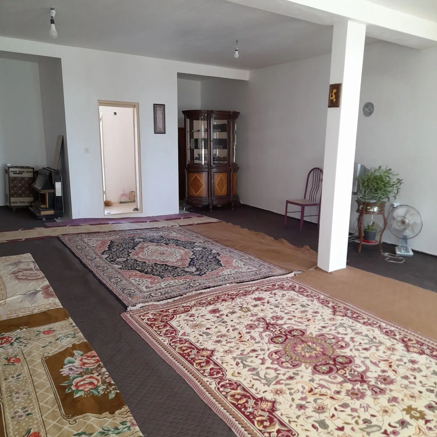 فروش منزل مسکونی ویلایی و باغ