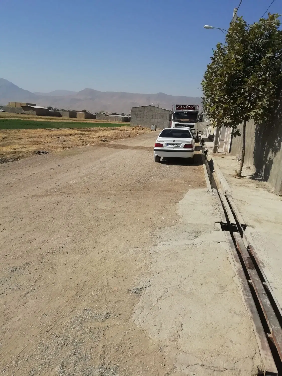 زمین روستایی شهر بروجرد