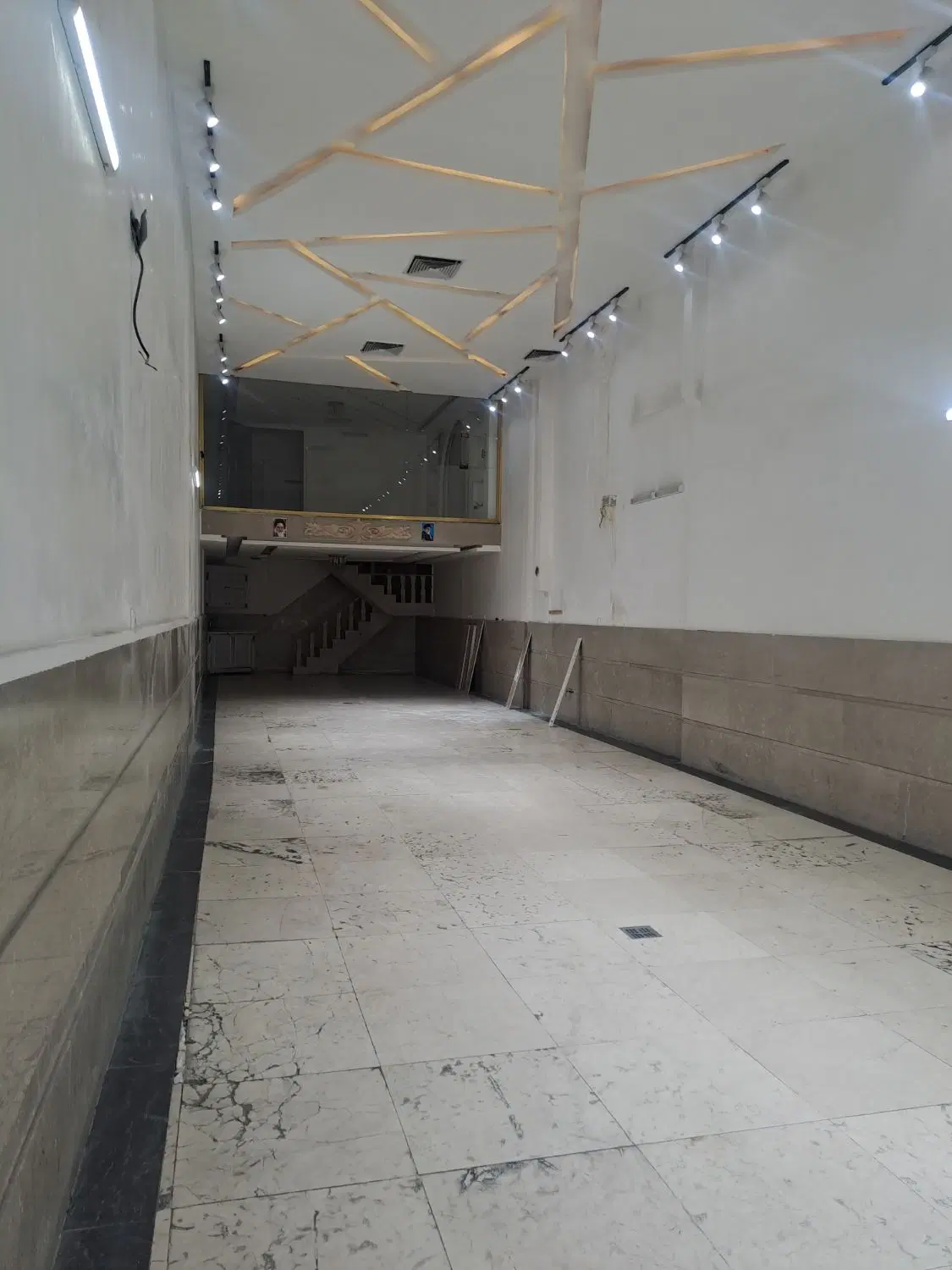 مغازه ۱۲۵ متری تجاری گاز