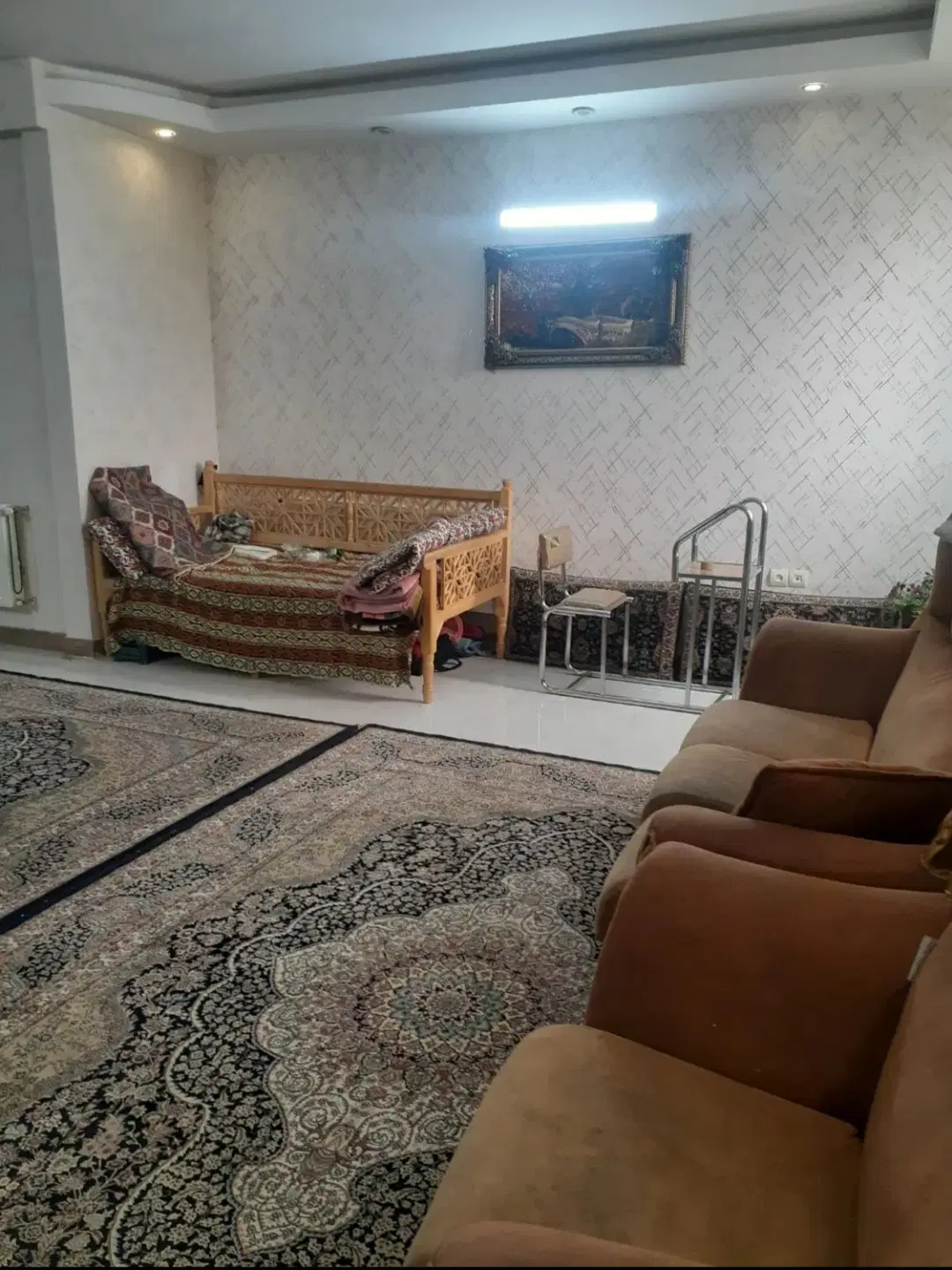 فروش واحدممتاز ۱۲۰متری درحجت کریمی