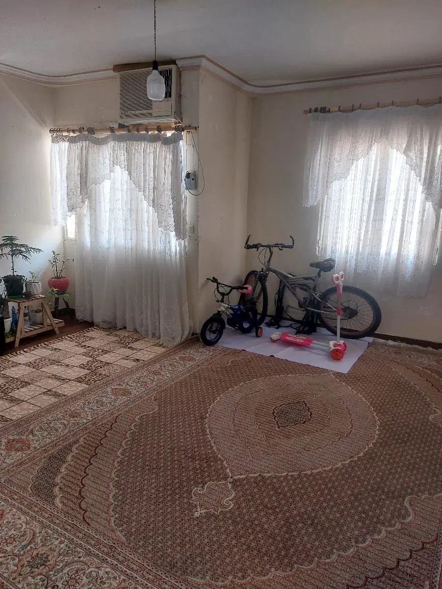 خانه اجاره ای یک خابه