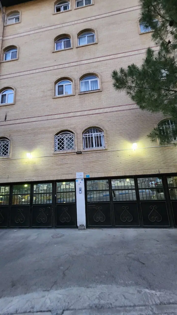 آپارتمان فاز۲ سند دار