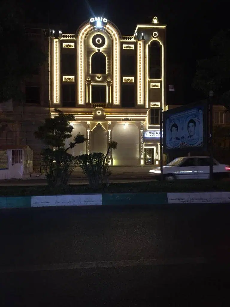 اجاره مغازه بازار صدف 20 متر همکف