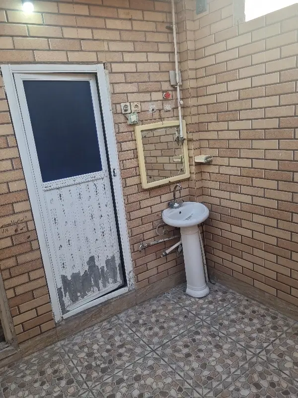 فروش ۸۰ متر خ ۴ حصیرآباد