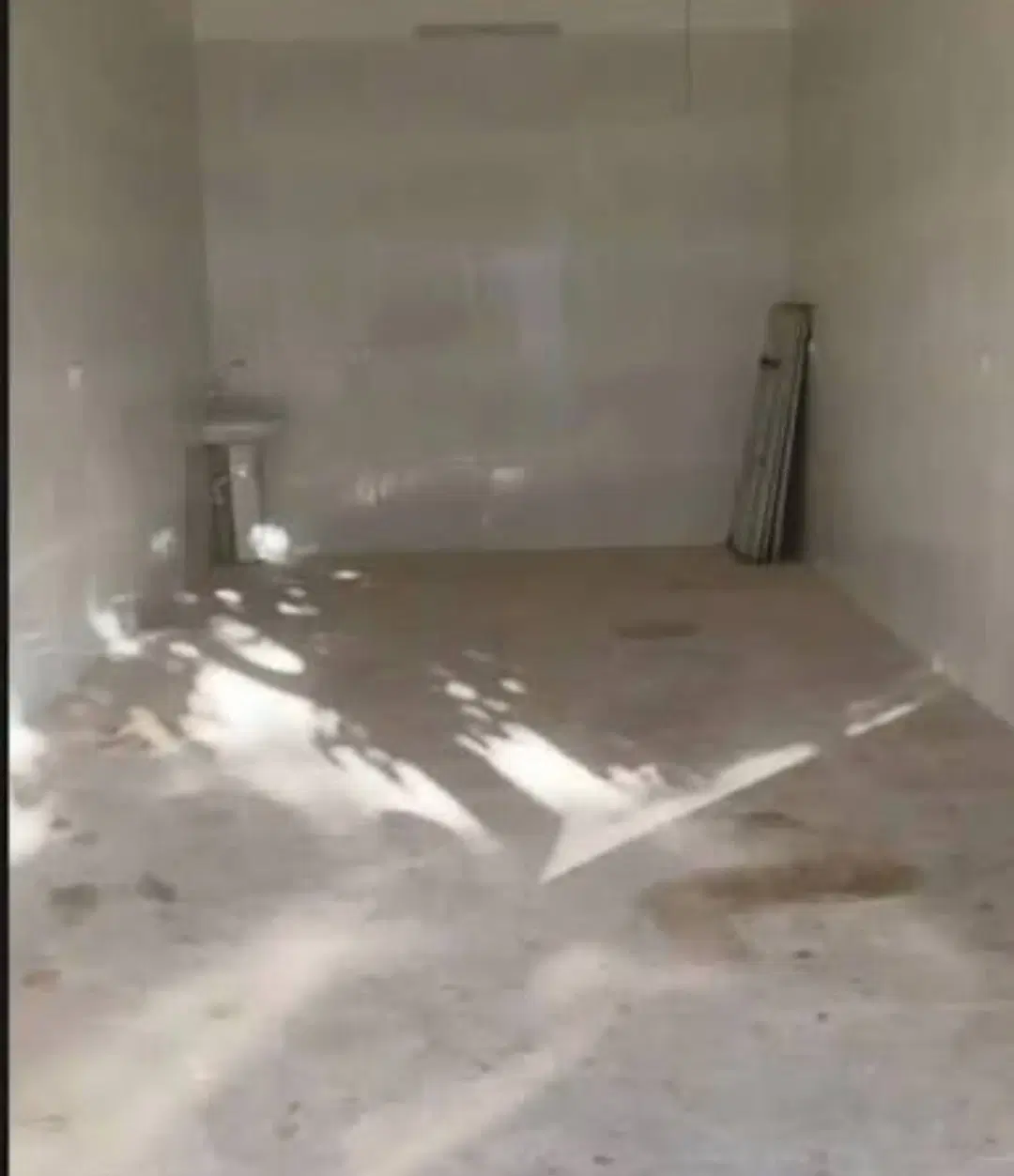اجاره مغازه 32 متری خیابان ده متری