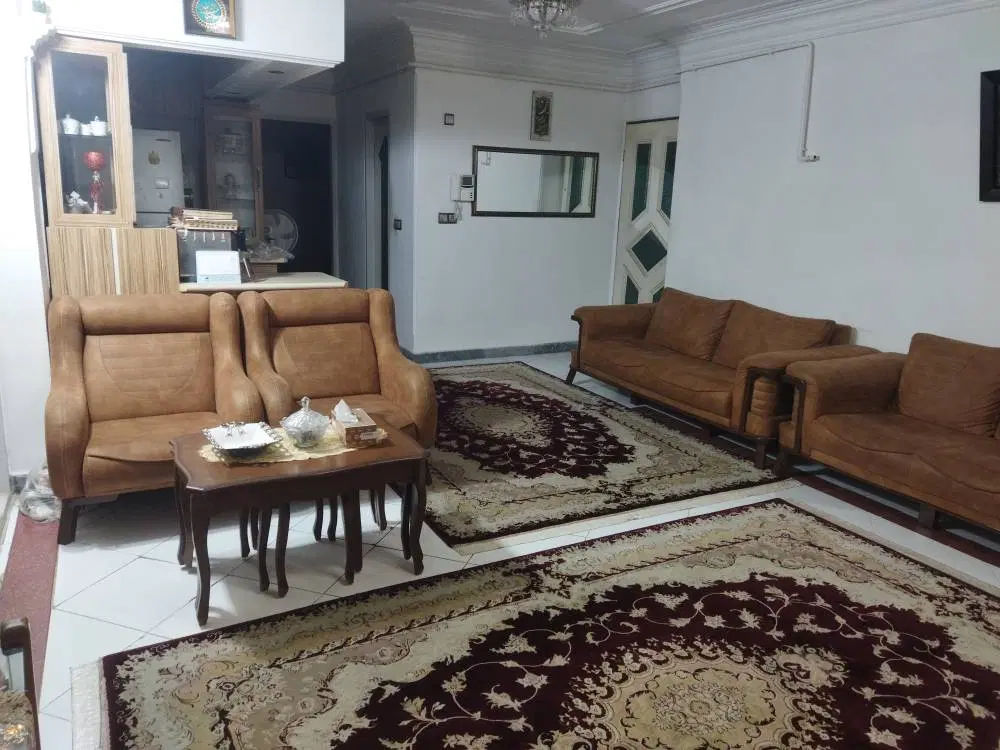 فروش آپارتمان طبقه ۲ در استقامت۱