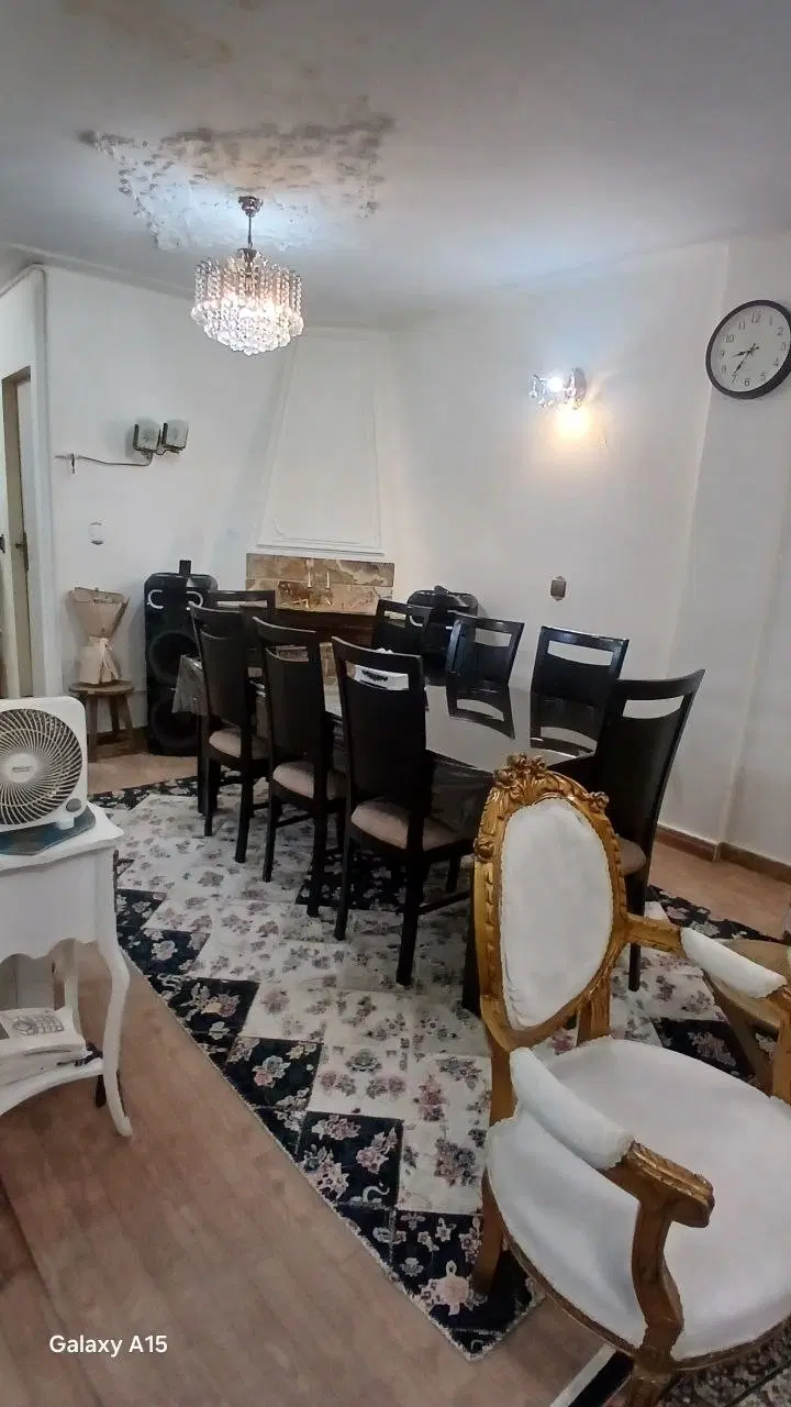 واحد ۹۰ متری+فروغی +سند دار