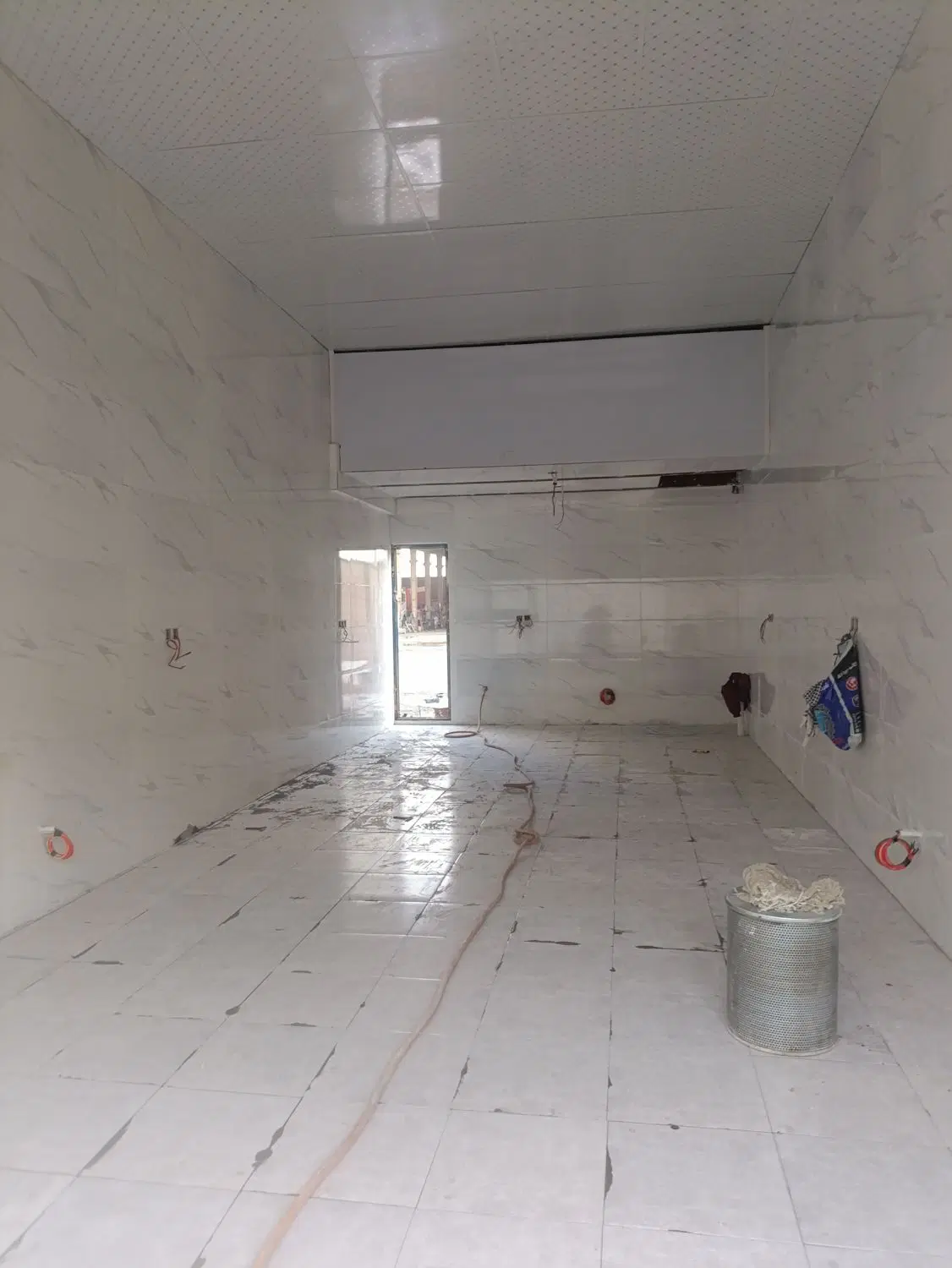 مغازه برومی