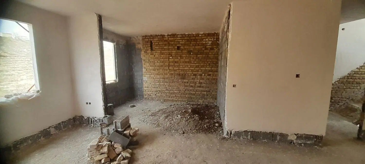 خانه نیمه کاره قلیان