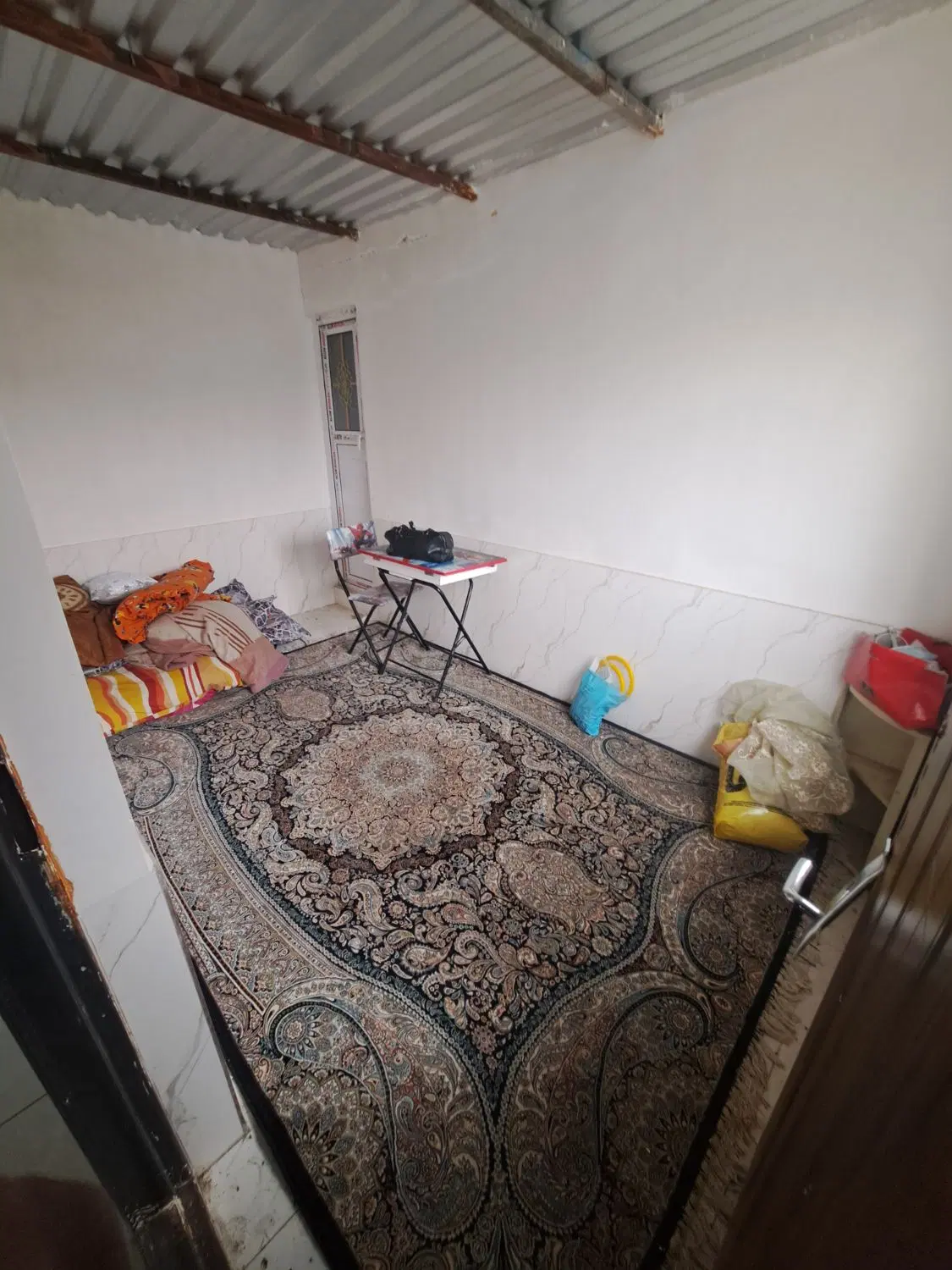 باغ ۵۰۰ متری ۵۰ متر بنا سندار