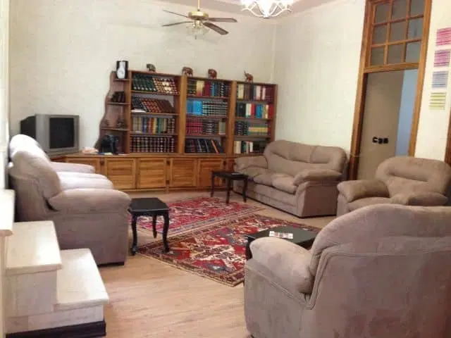 رهن یا رهن و اجاره ویلایی پلاک دوم خ اصلی شکری