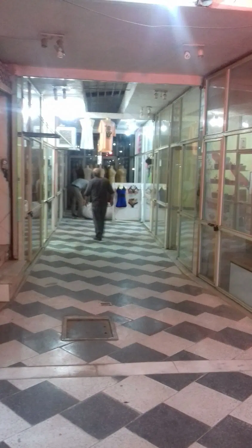 مغازه ایستگاه خضر