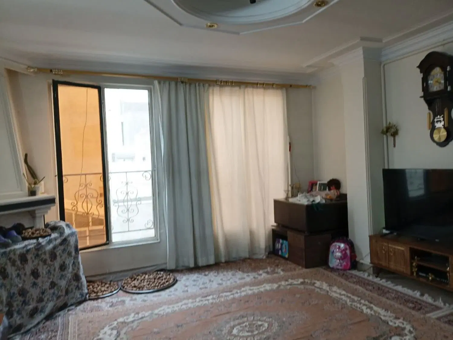 ۸۱متر ششم شرقی