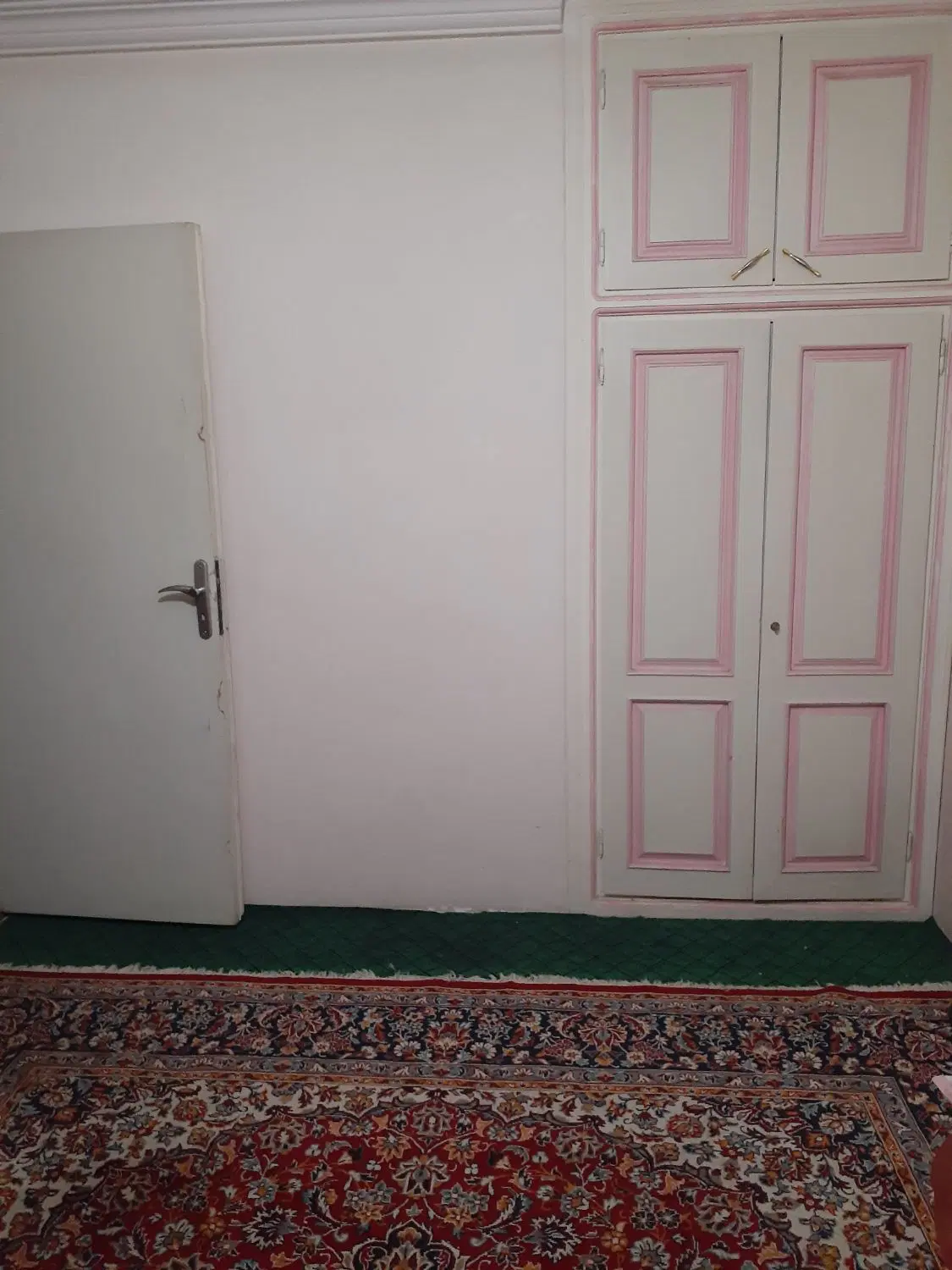 آپارتمان ۱۰۰ متری