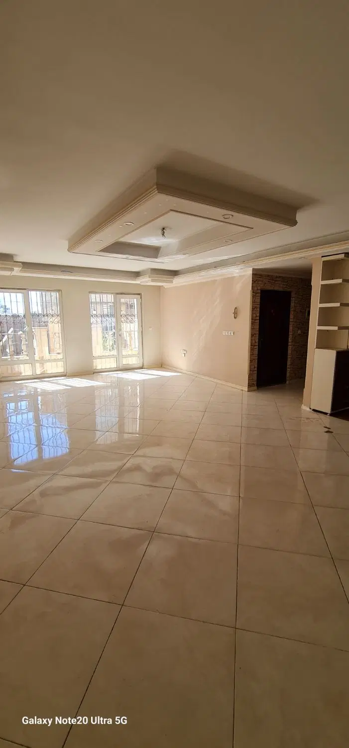 118متر_9ساله_تاپ لوکیشن_آگهی واقعی
