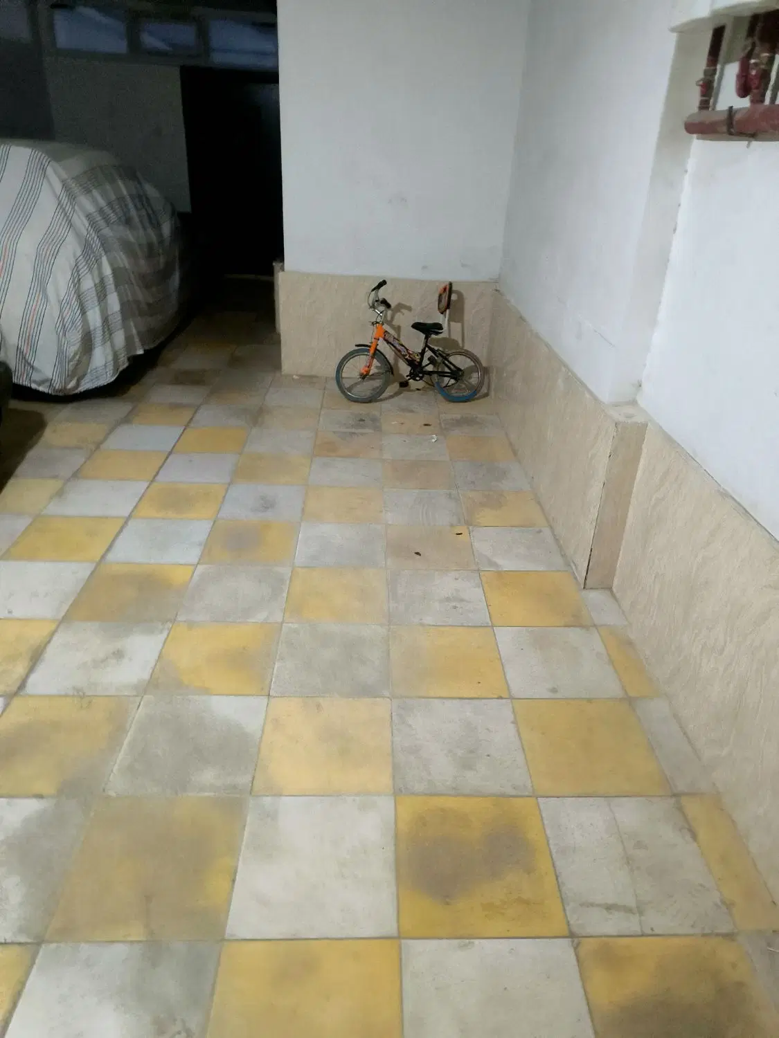 اجاره پارکینگ اختصاصی